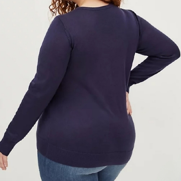 Torrid Santa Stitch Disney Lilo & Stitch Sweater Blue 2X - Picture 2 of 8